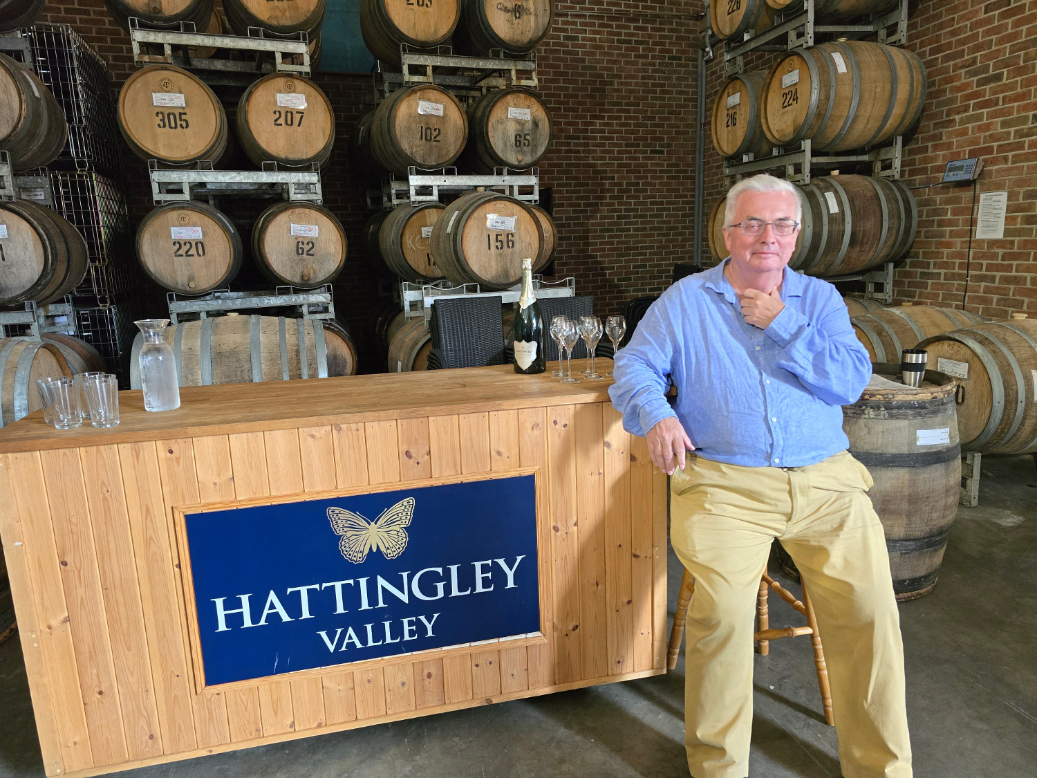 Simon Robinson Simon Robinson